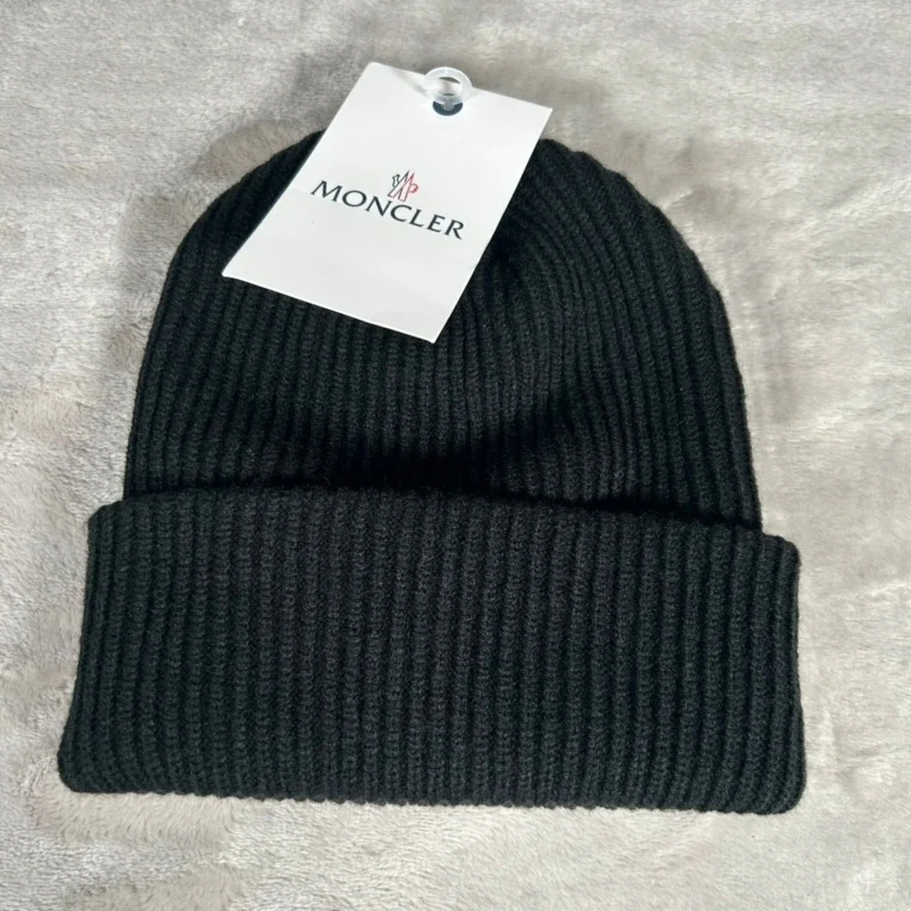 NWT Moncler Berretto Tricot 100% Wool Unisex Beanie Brand New AUTHENTIC Designer - Picture 4 of 8